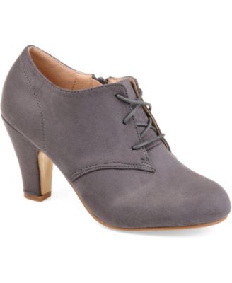 Journee Collection