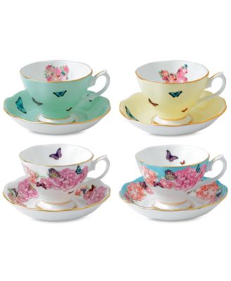 Royal Albert - Mixed Pattern Teacup & Saucer Service for 4