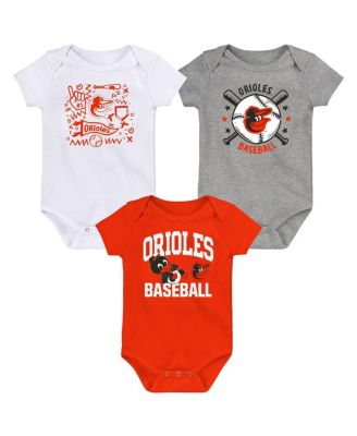 Outerstuff - Newborn Baltimore Orioles Batter Up Three-Pack Bodysuit Set